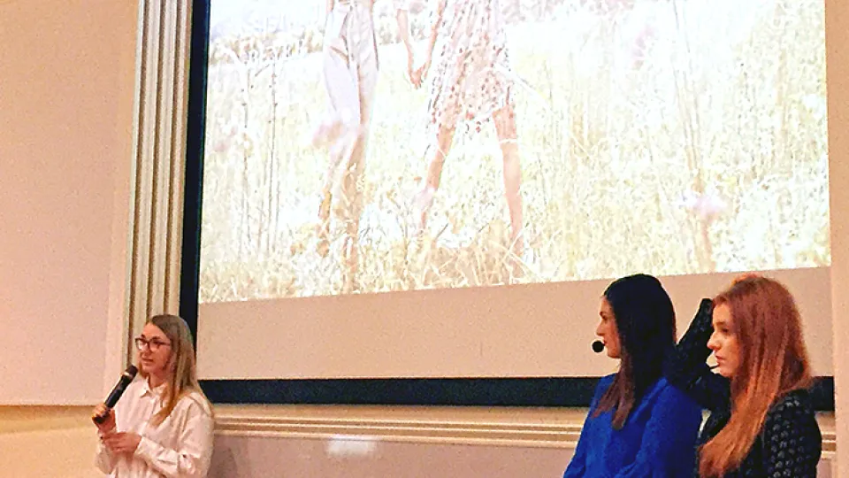 H&M talked about the buyer role, trends and business intelligence, and brought some cases for the students to work with.